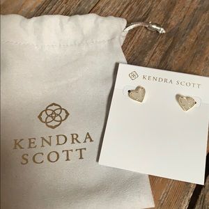 Kendra Scott heart stud earrings